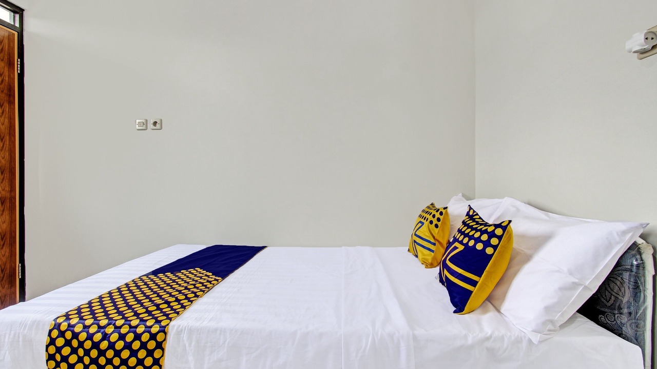 Photo of Bedroom in Pati