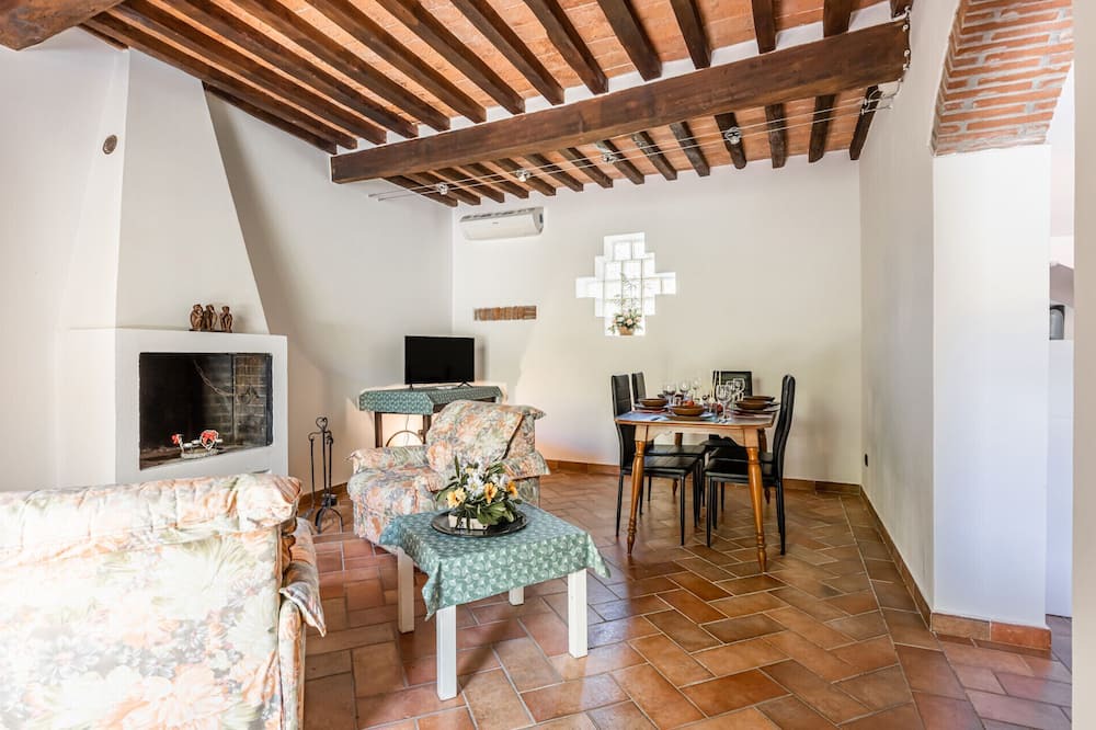 Photo of Livingroom in Cascina