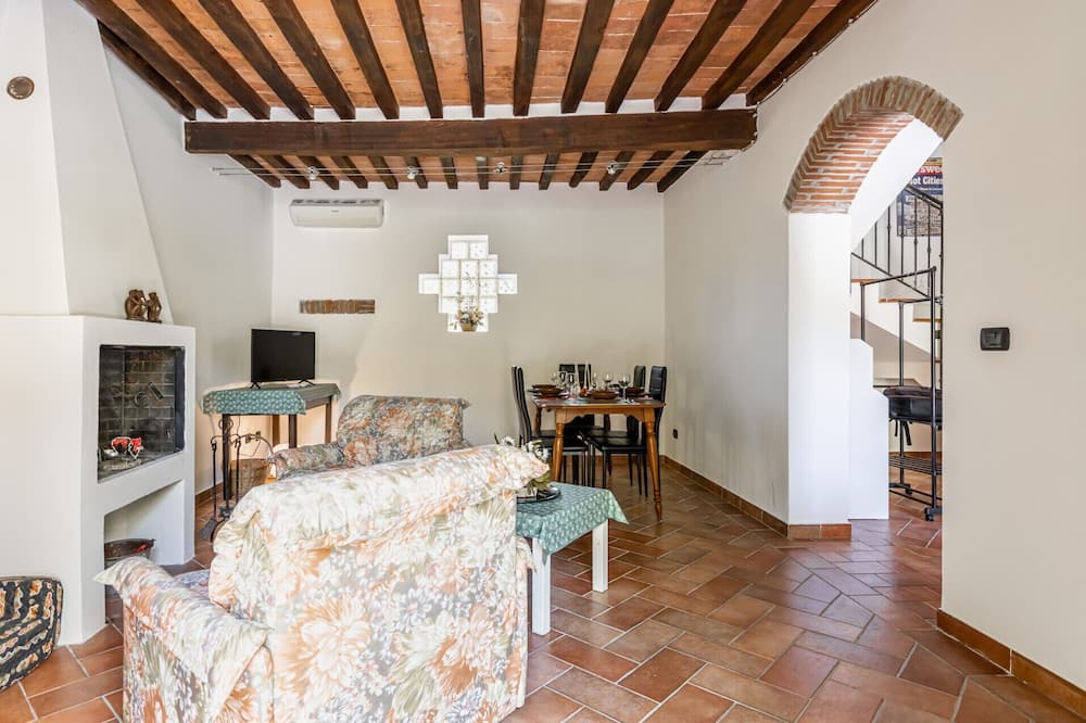 Photo of Livingroom in Cascina