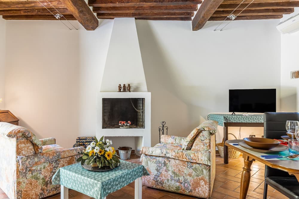 Photo of Livingroom in Cascina