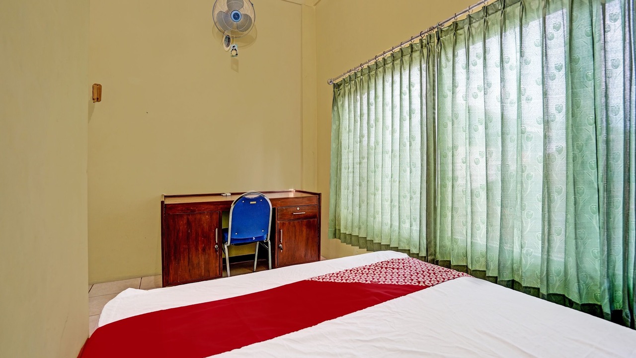 Photo of Bedroom in Prigen