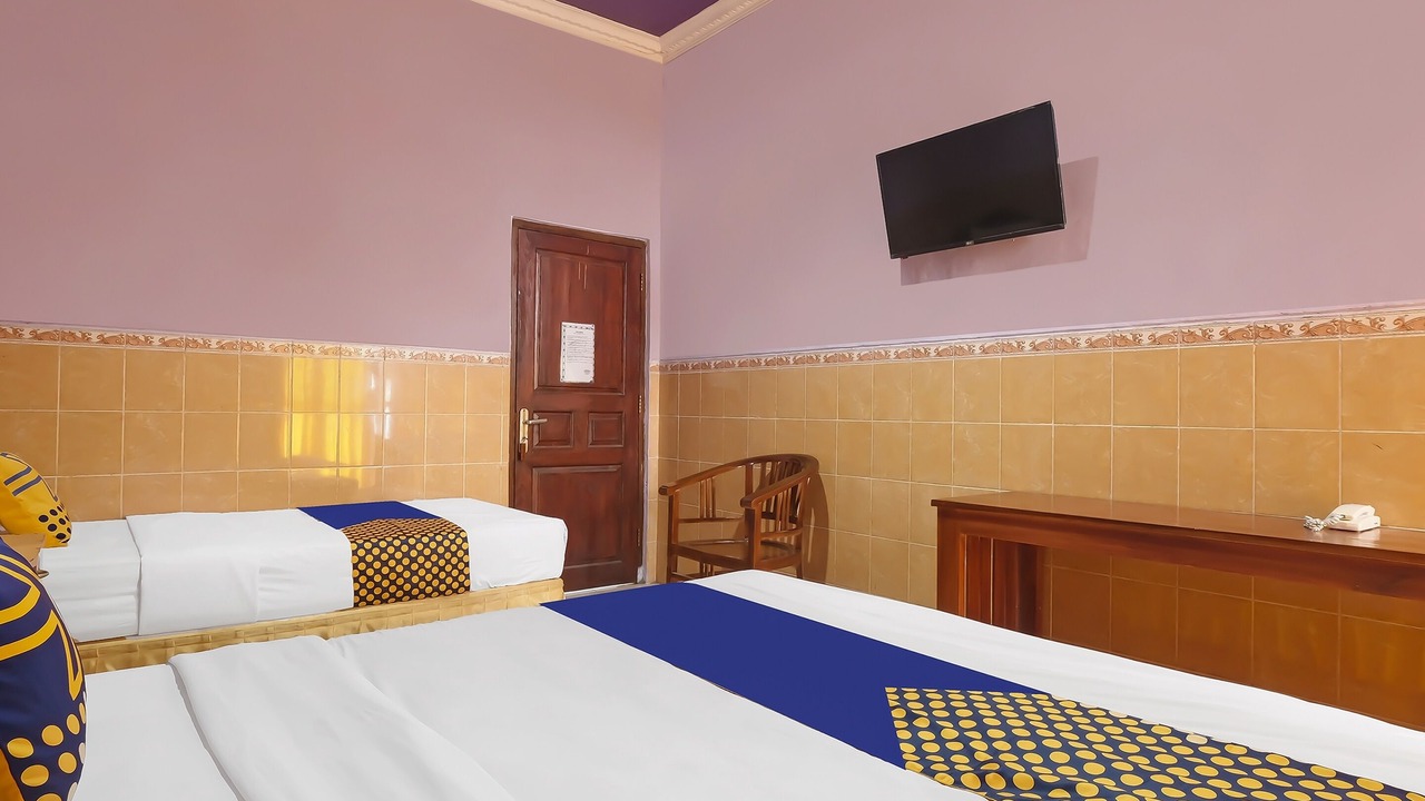 Photo of Bedroom in Ambarawa