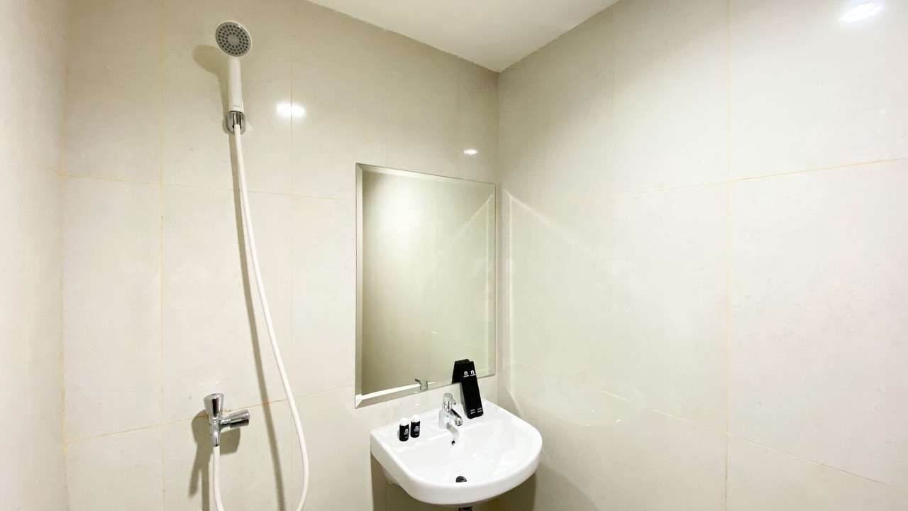 Photo of Bathroom in Duren Sawit