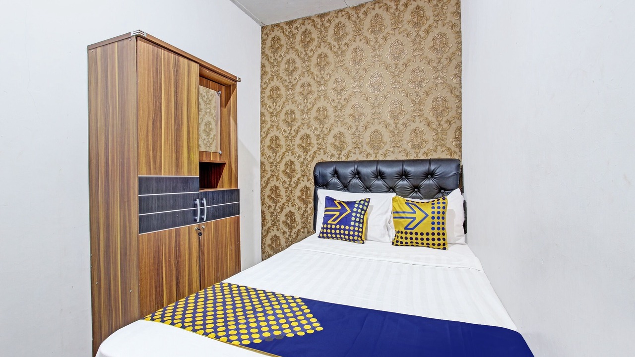 Photo of Bedroom in Mayong