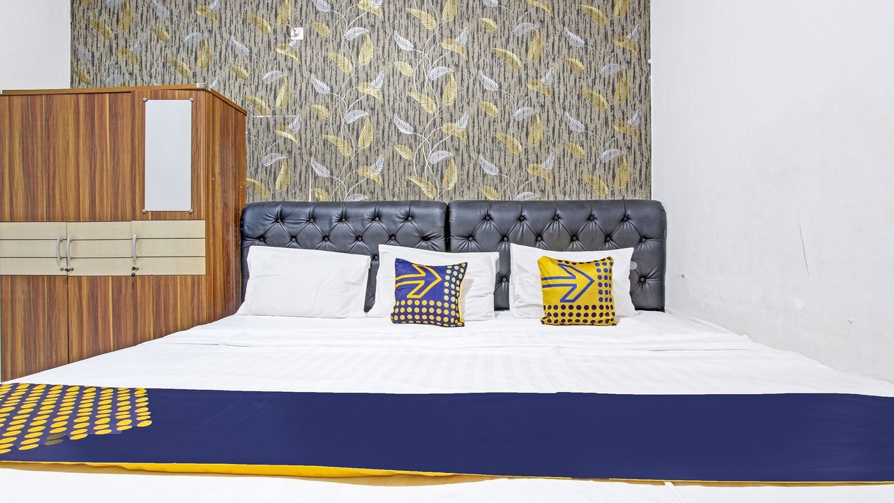 Photo of Bedroom in Mayong