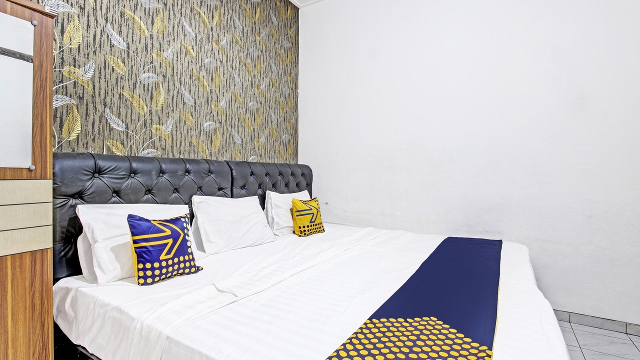 Photo of Bedroom in Mayong