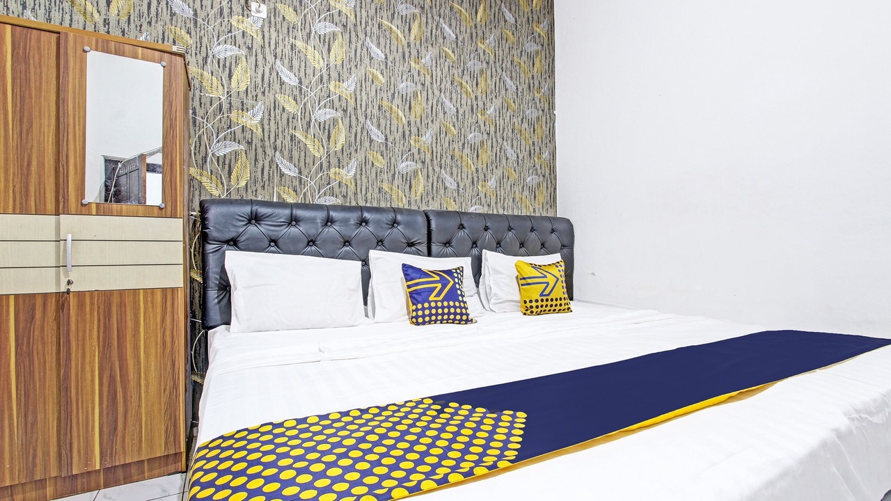 Photo of Bedroom in Mayong