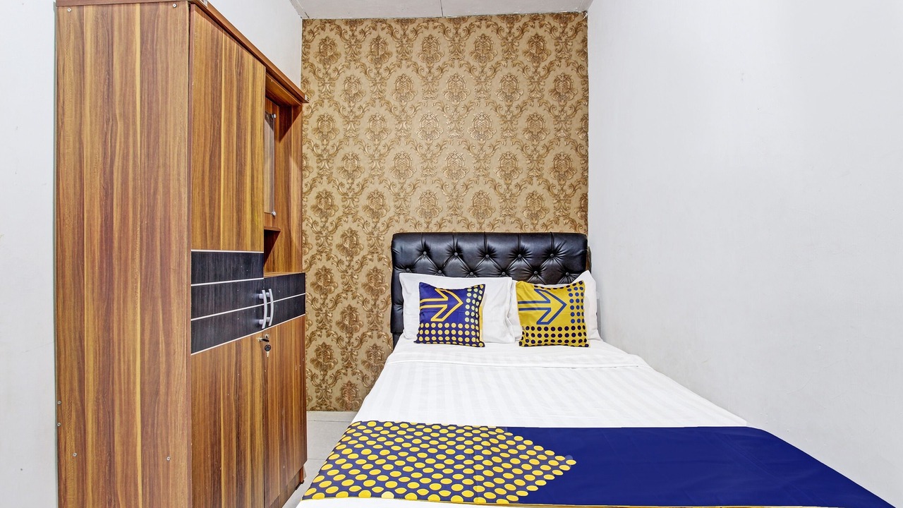 Photo of Bedroom in Mayong
