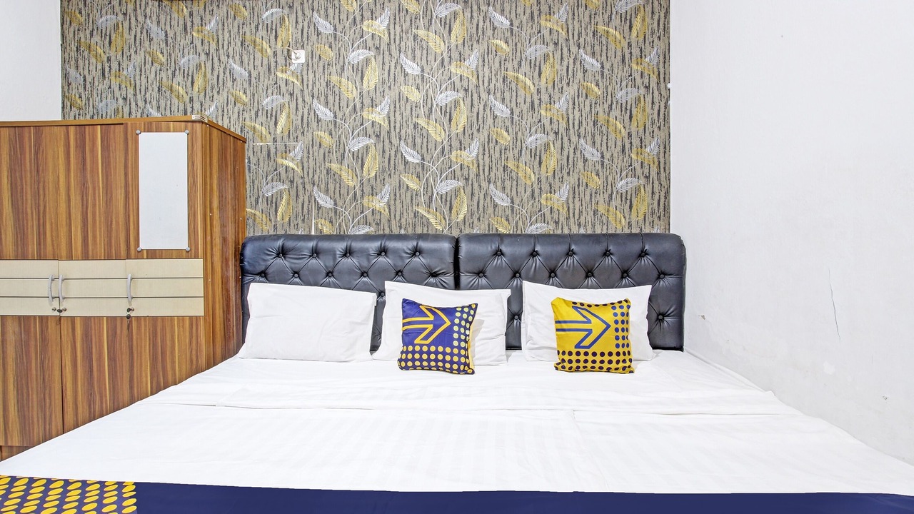Photo of Bedroom in Mayong