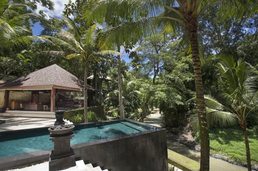 Photo of Outdoor in Cepaka