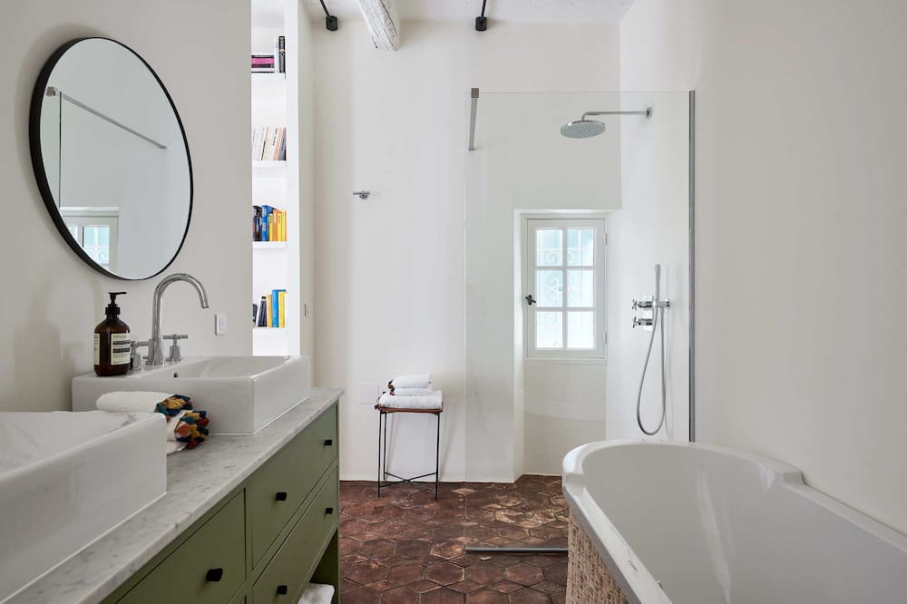 Photo of Bathroom in Old Town