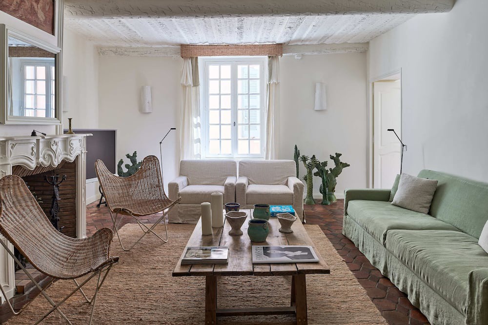 Photo of Livingroom in Old Town