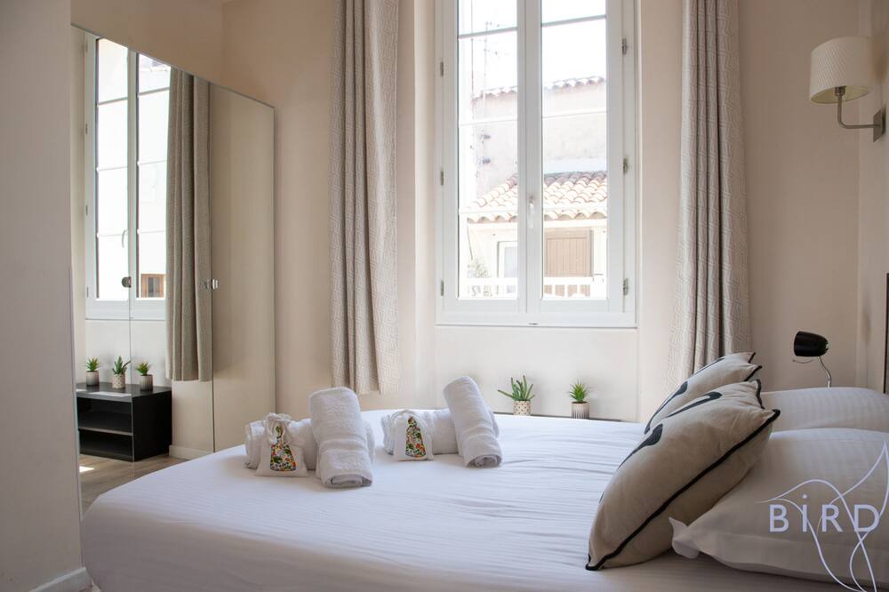 Photo of Bedroom in Antibes Old Town