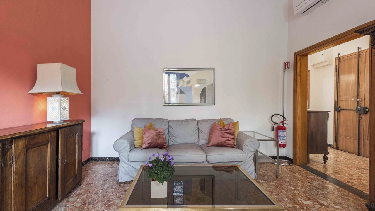 Photo of Bedroom in Lungarno del Tempio