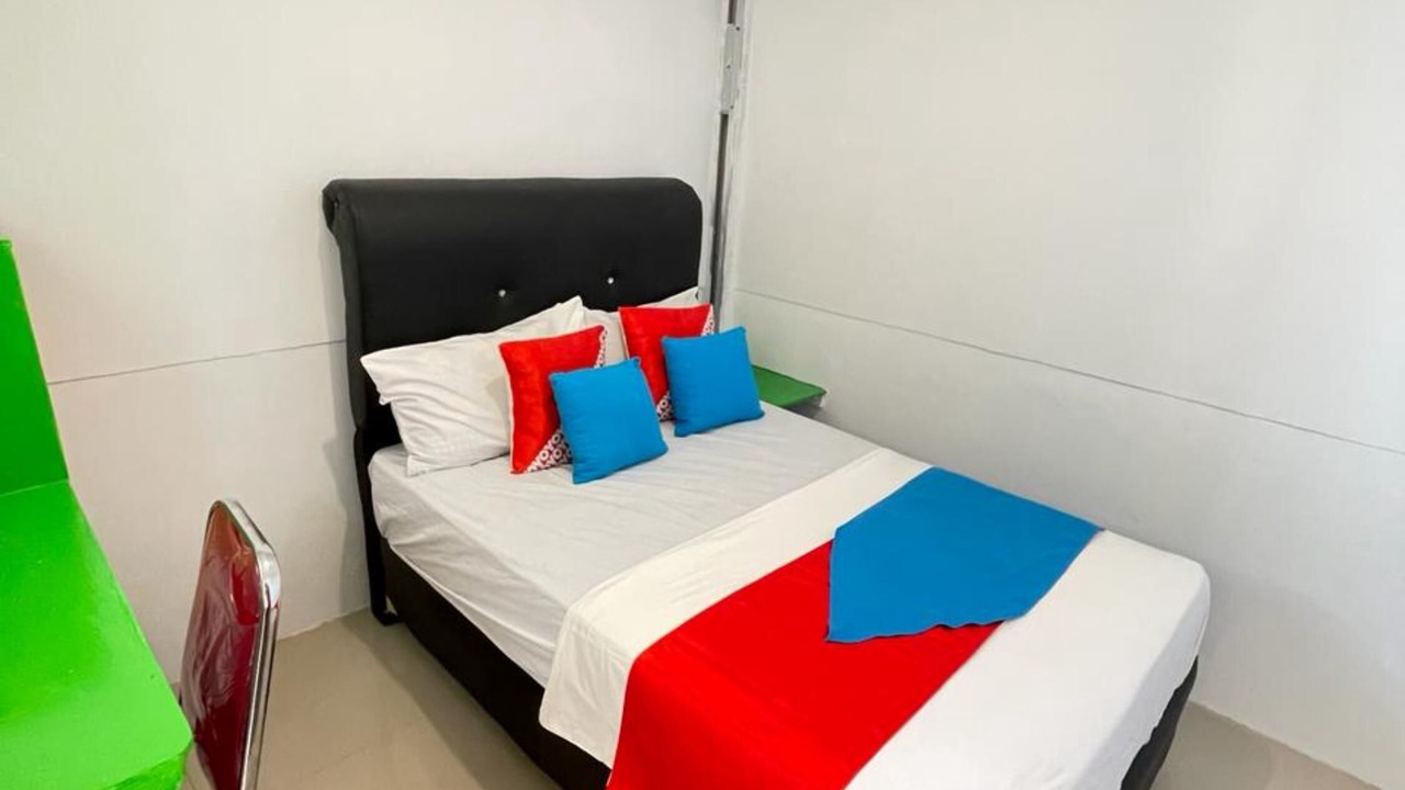 Photo of Bedroom in Ambon