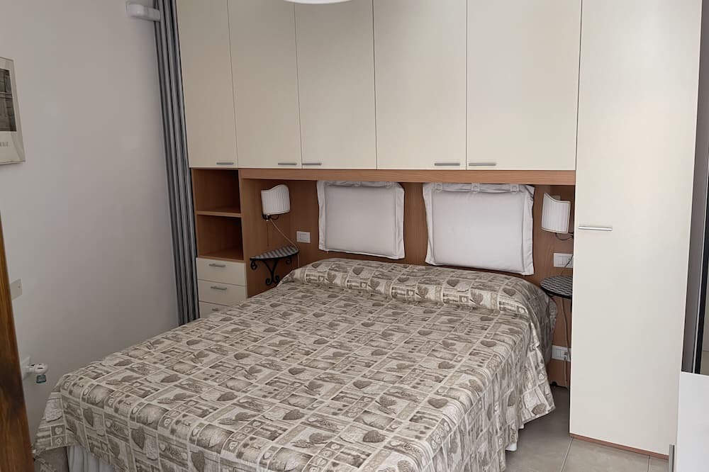 Photo of Bedroom in Vada