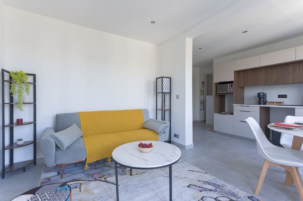 Photo of Livingroom in Saint-Roch