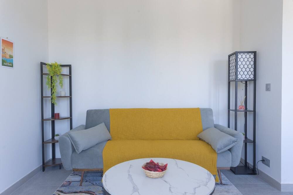 Photo of Livingroom in Saint-Roch