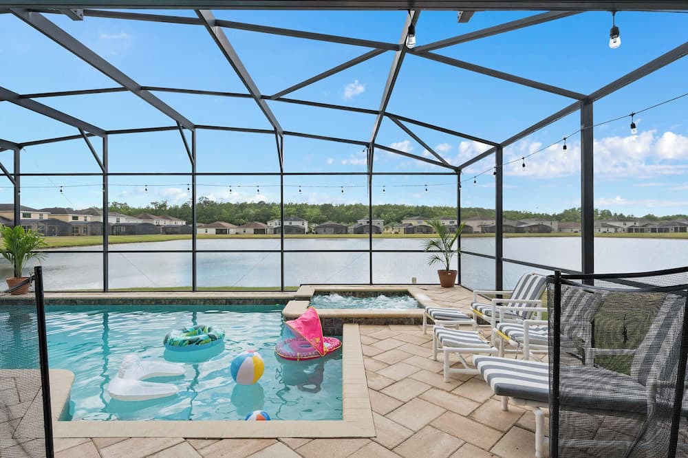 Photo of Outdoor in Crystal Cove