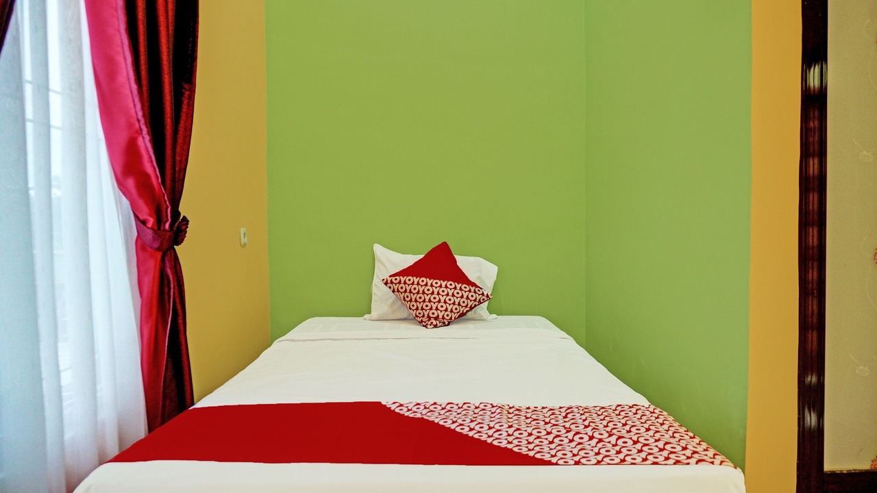 Photo of Bedroom in Prabumulih