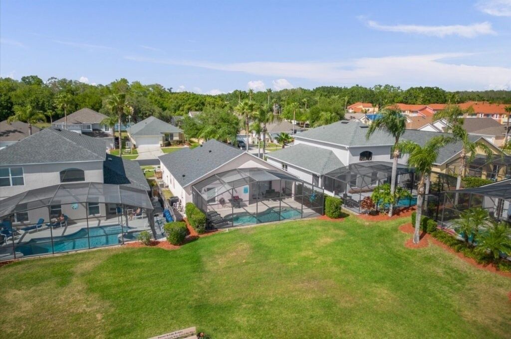Photo of Outdoor in Lake Berkley