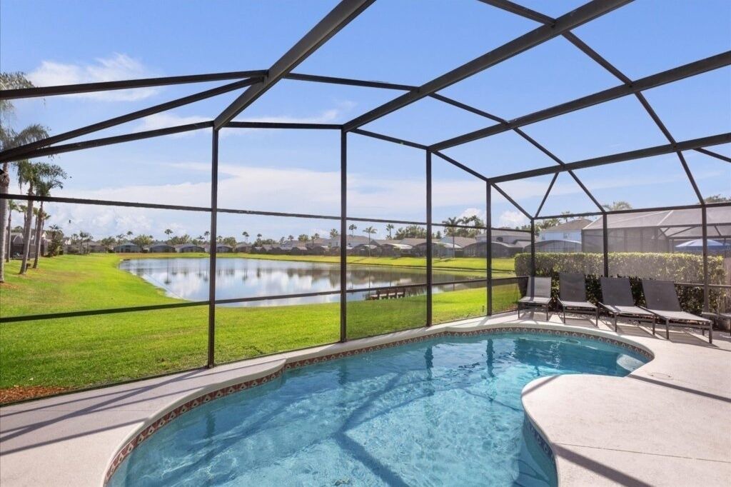 Photo of Outdoor in Lake Berkley