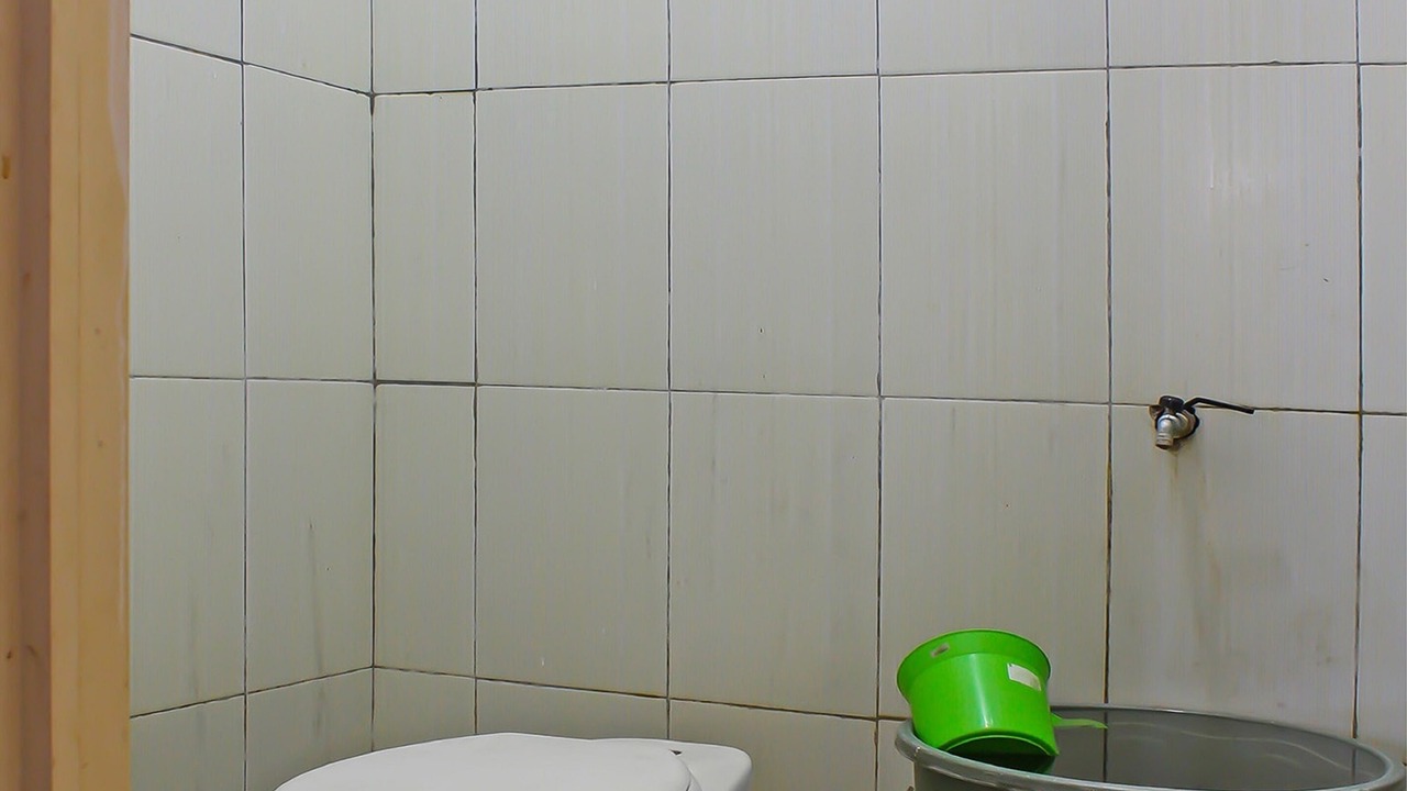 Photo of Bathroom in Rajabasa