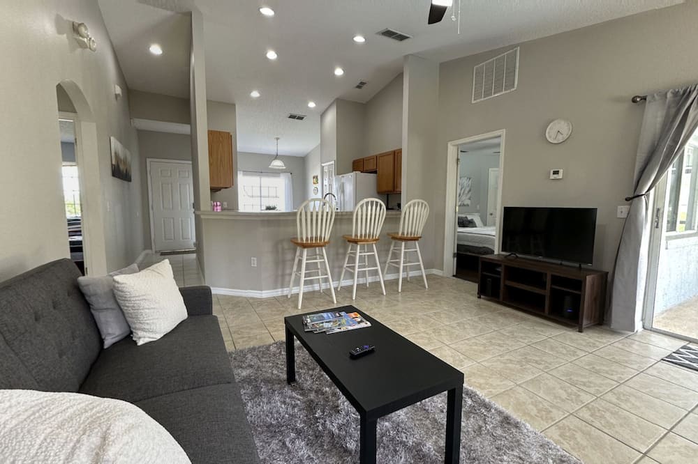 Photo of Others in Hillcrest Estates