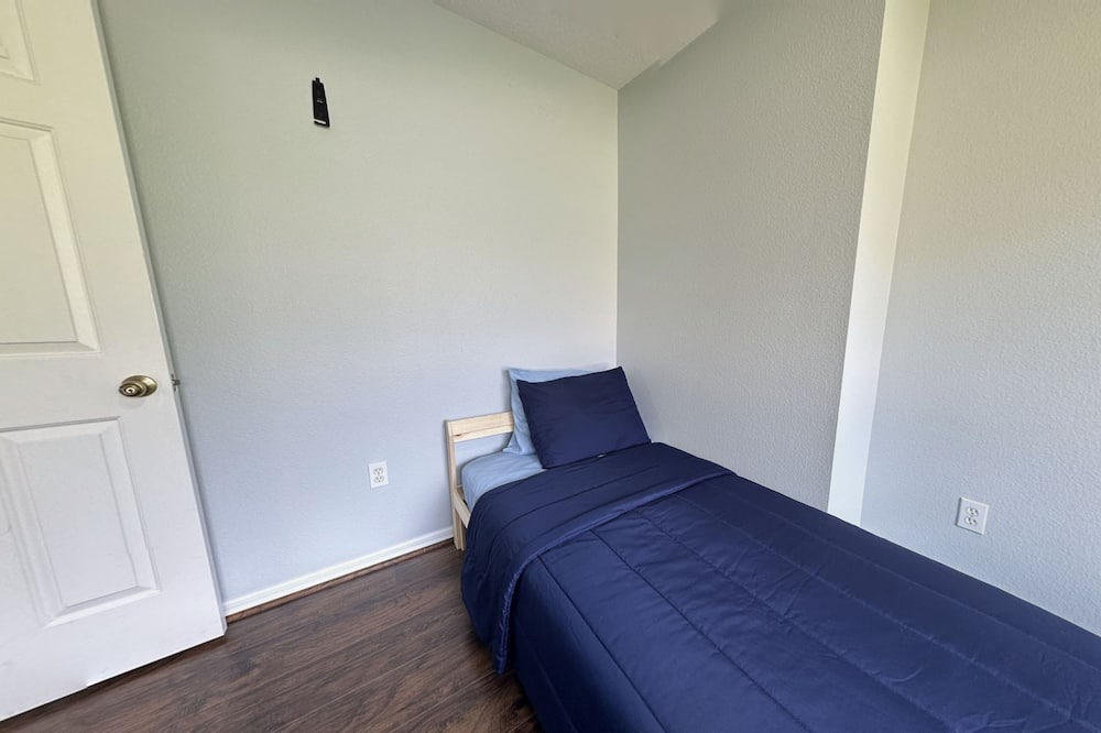 Photo of Others in Hillcrest Estates