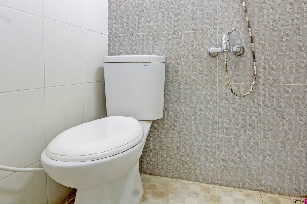 Photo of Bathroom in Tawangmangu