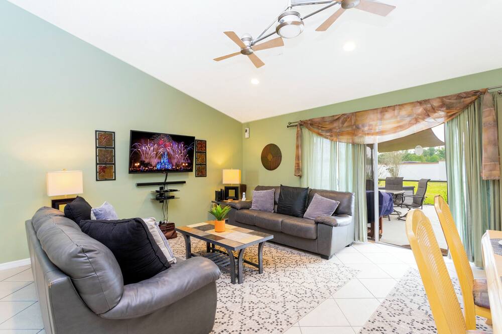 Photo of Livingroom in Indian Ridge