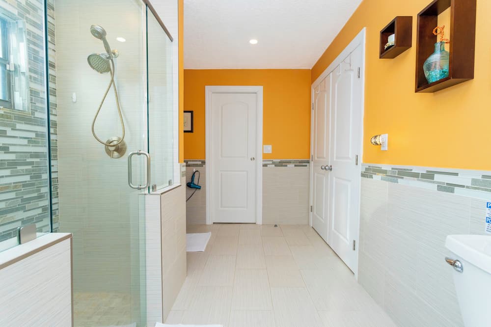 Photo of Bathroom in Indian Ridge