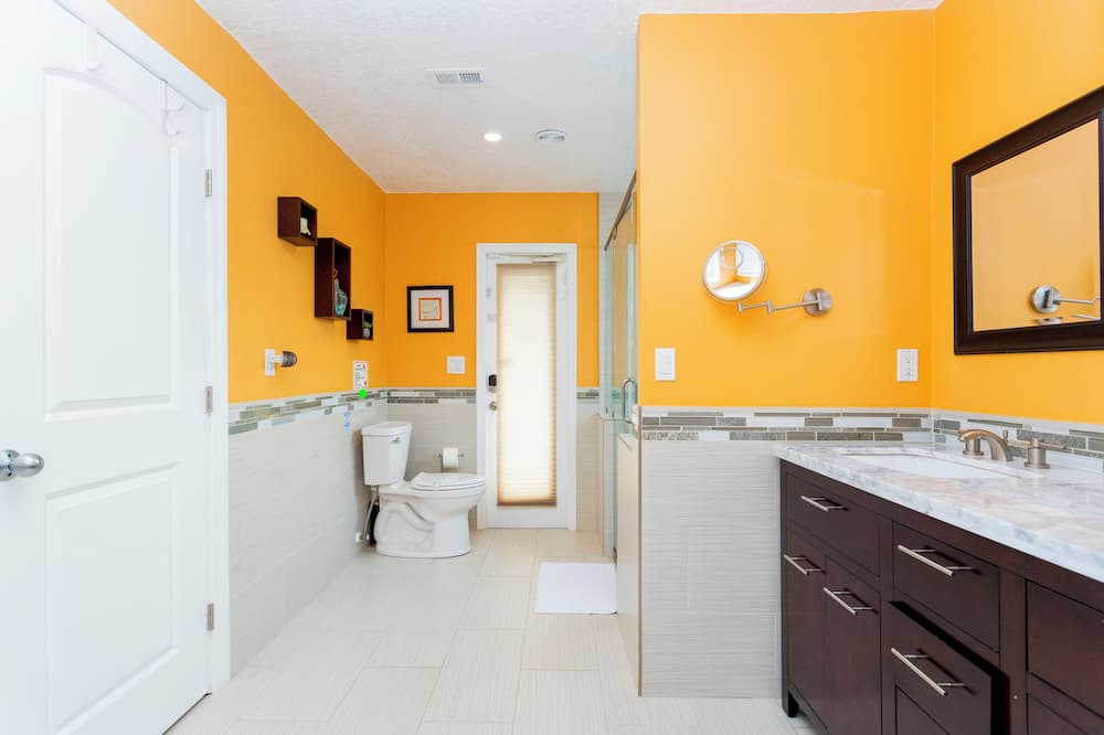 Photo of Bathroom in Indian Ridge