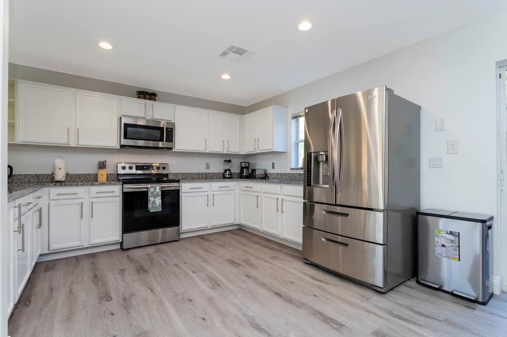Photo of Kitchen in Lake Wilson Preserve