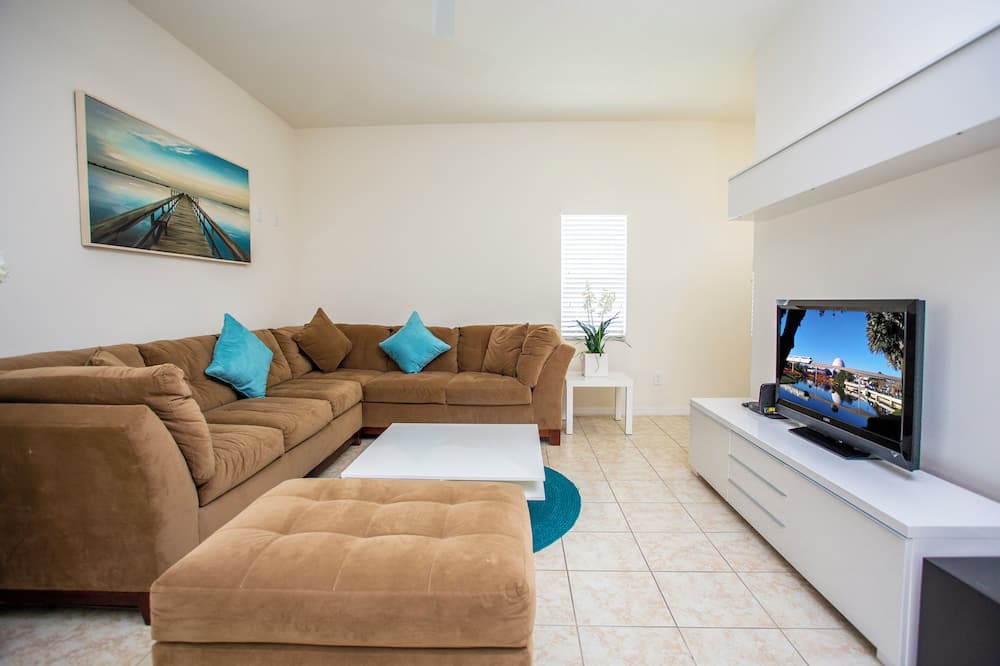 Photo of Livingroom in Bellavida