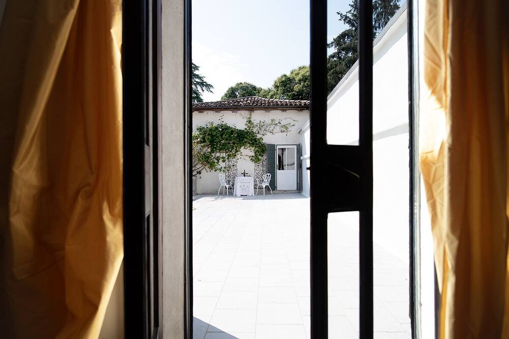 Photo of Others in Santa Maria la Longa
