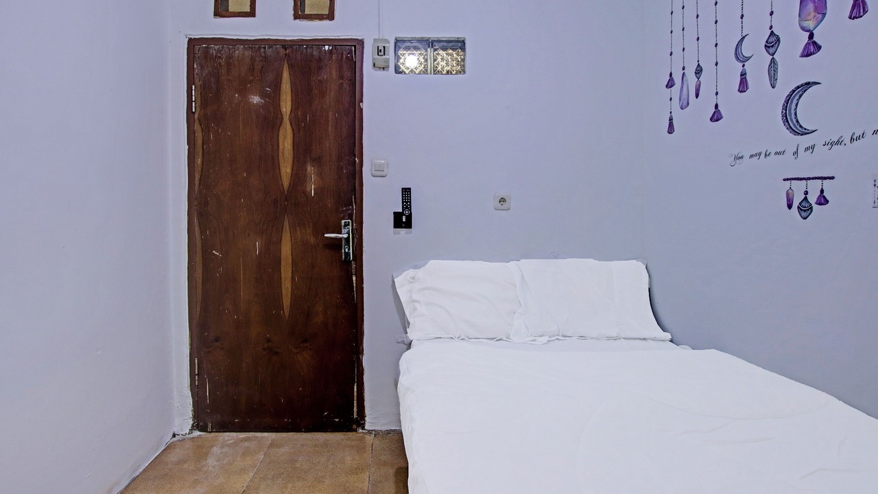 Photo of Bedroom in West Cirebon