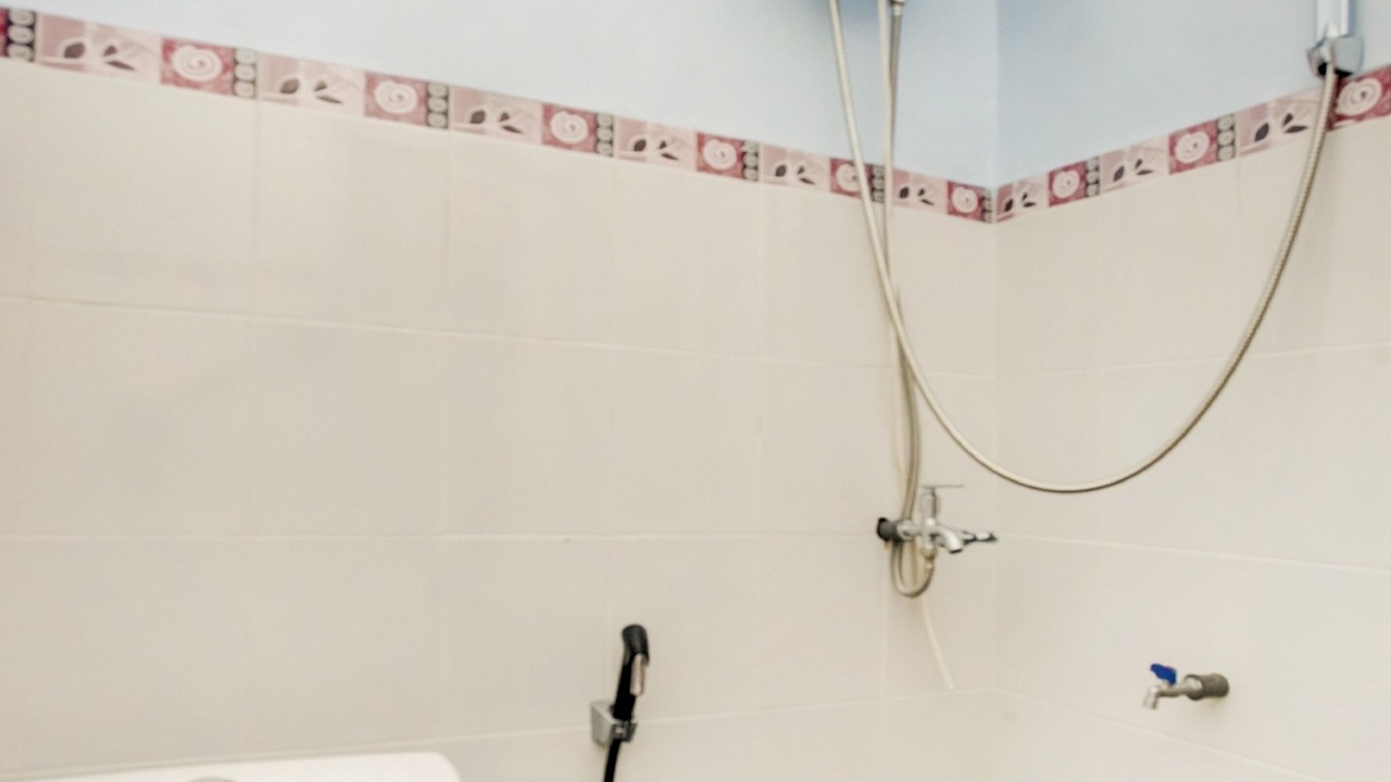 Photo of Bathroom in Rajabasa