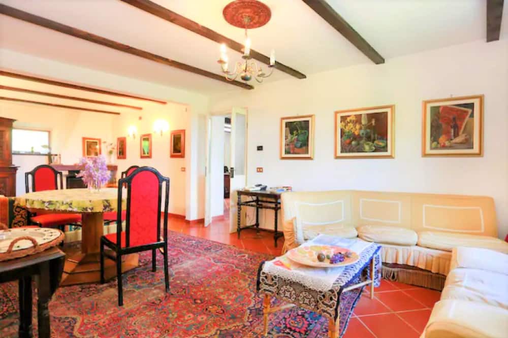 Photo of Livingroom in Capannori
