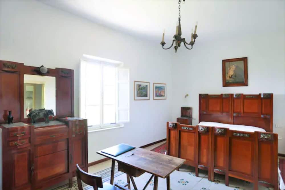 Photo of Bedroom in Capannori