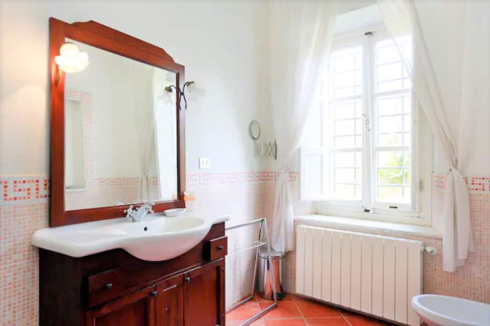 Photo of Bathroom in Capannori