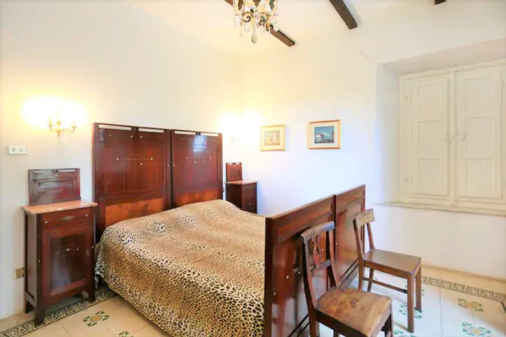 Photo of Bedroom in Capannori