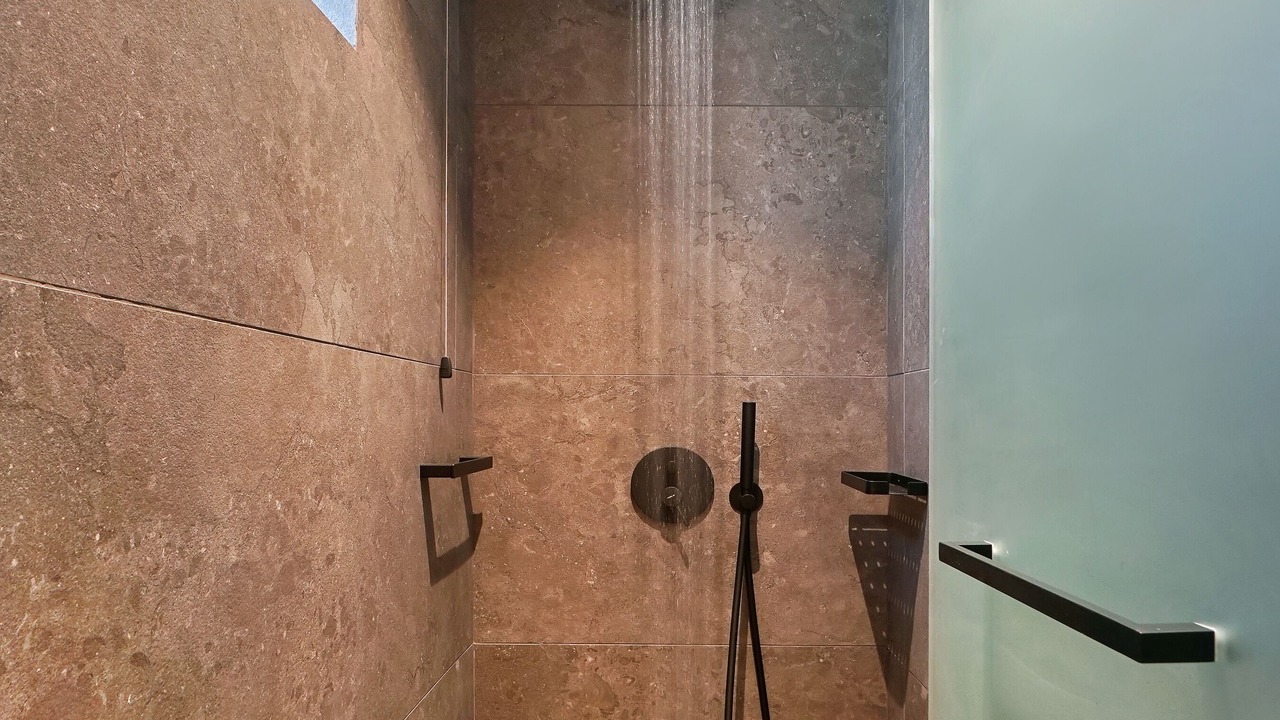Photo of Bathroom in Kamari