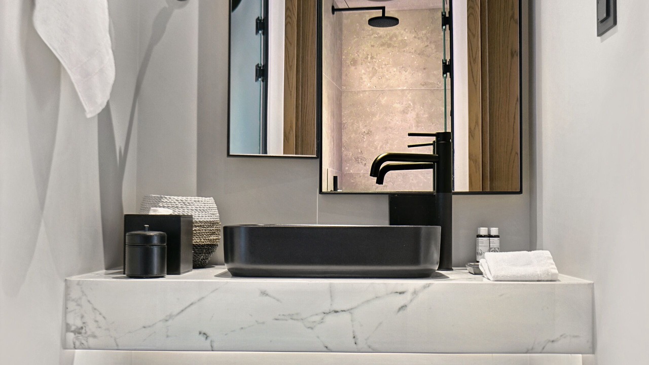 Photo of Bathroom in Kamari