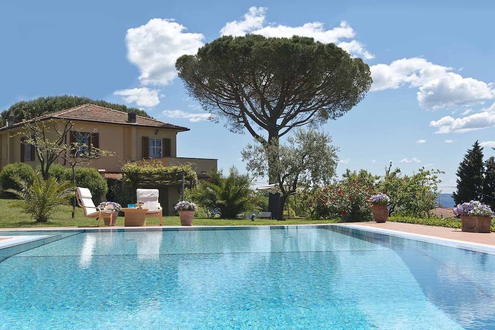 Photo of Outdoor in Corsanico
