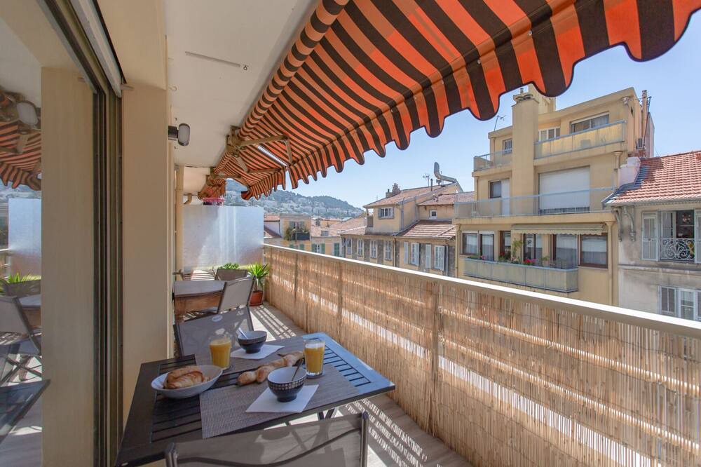 Photo of Patio Balcony in Quartier du Port