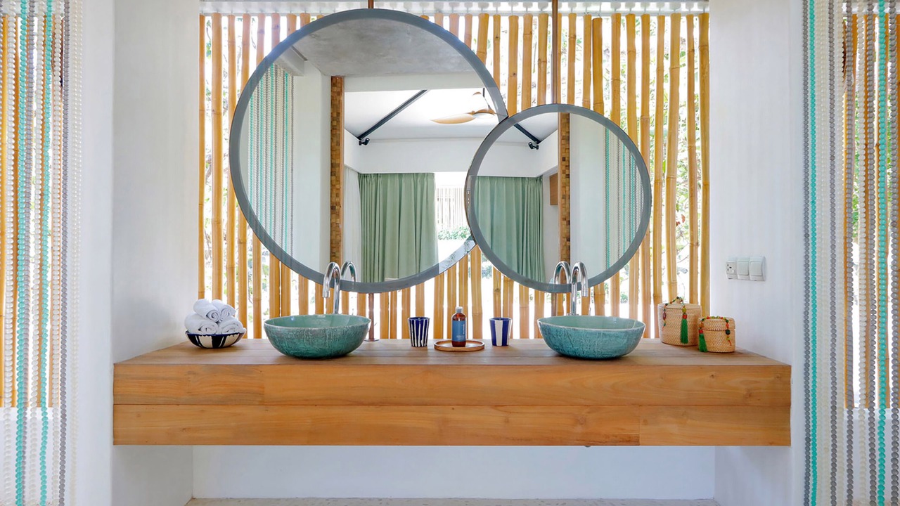 Photo of Bathroom in Mushroom Bay