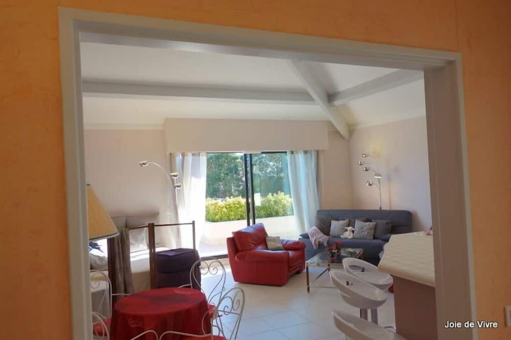 Photo of Livingroom in Mandelieu-la-Napoule Beach