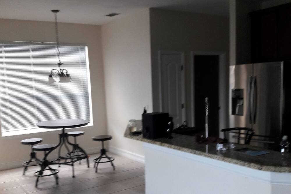 Photo of Bedroom in Ocoee