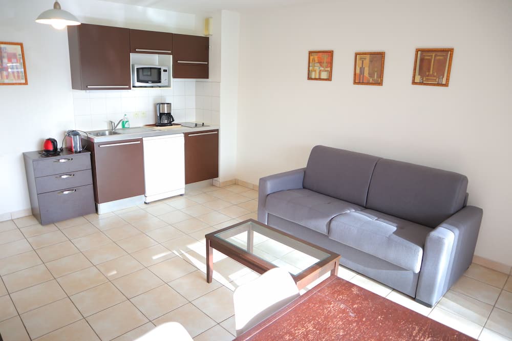 Photo of Livingroom in Mandelieu-La-Napoule